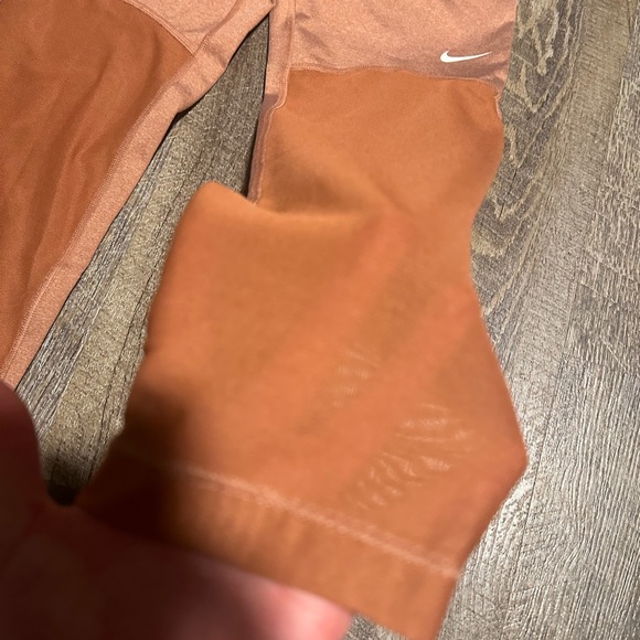 Nike pro workout leggings - Picture 4 of 5